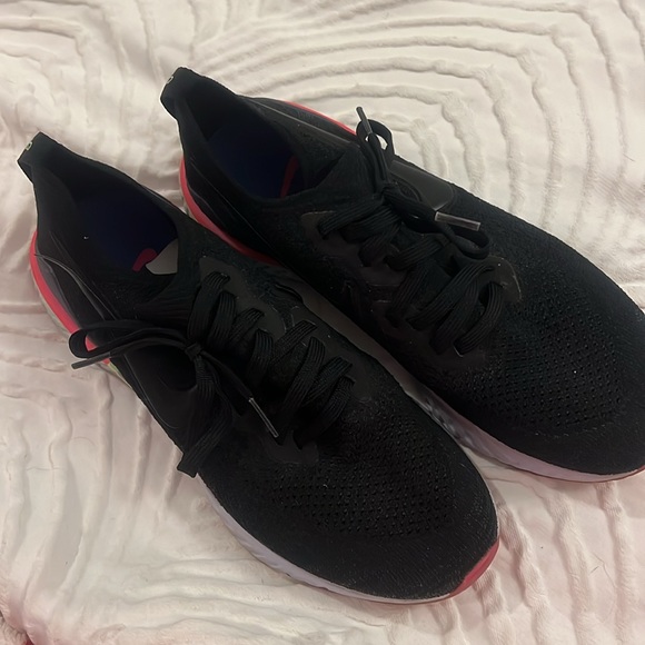 Black Nike Epic React size 10 women. - Picture 4 of 6